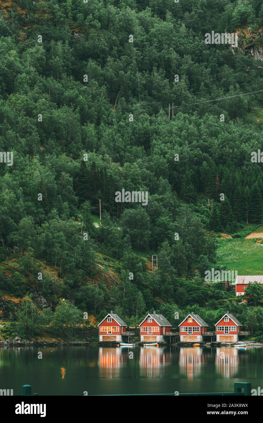 Flåm town sognefjord hi-res stock photography and images - Page 3