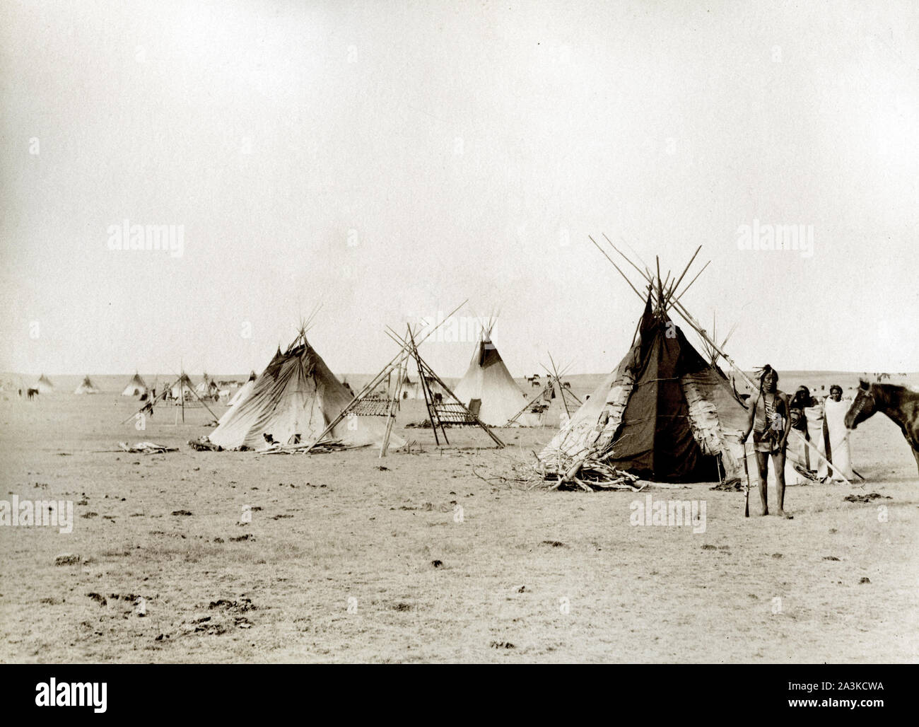 Blackfoot indian hi-res stock photography and images - Alamy