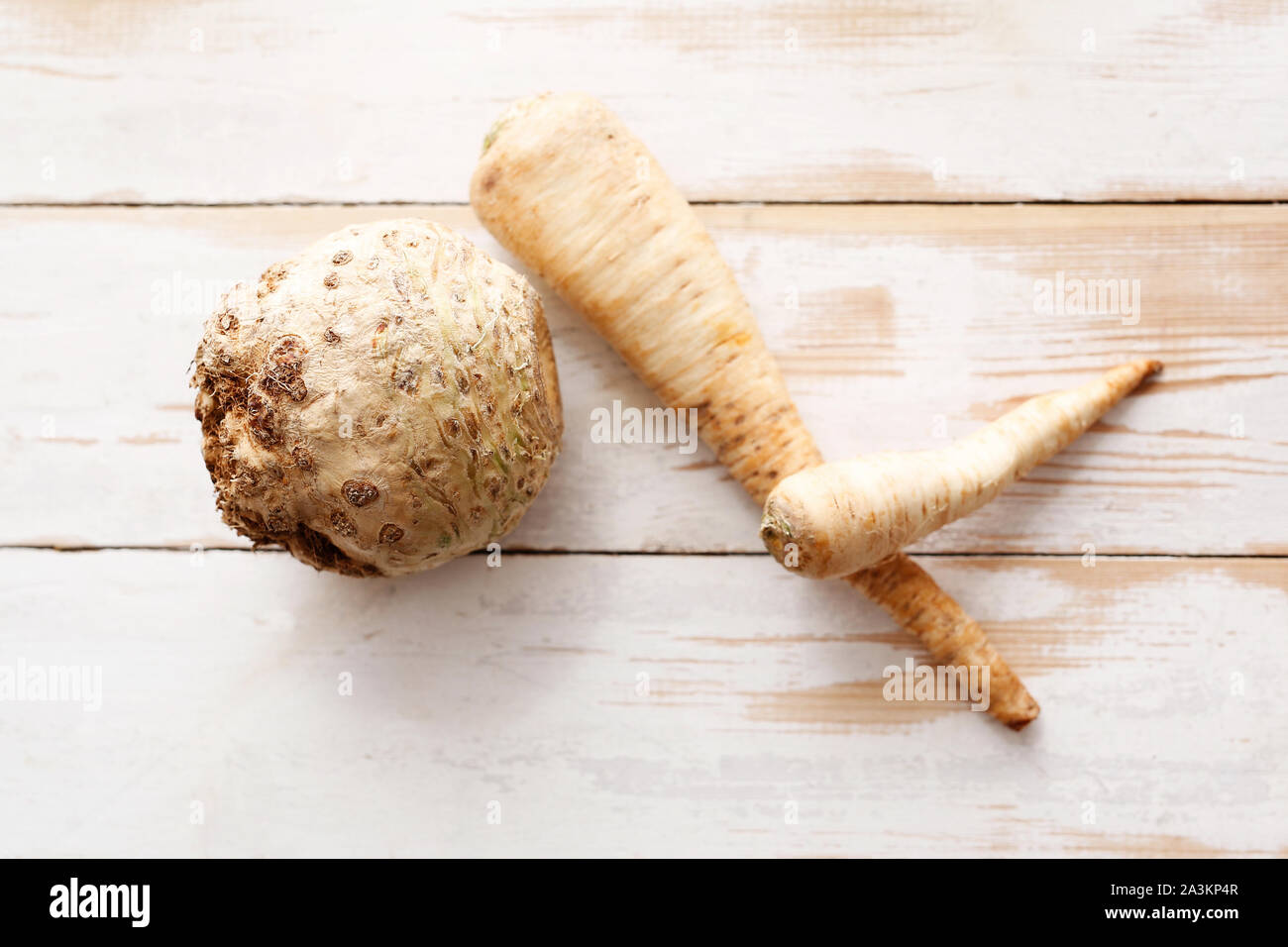 Parsley root ball hires stock photography and images Alamy