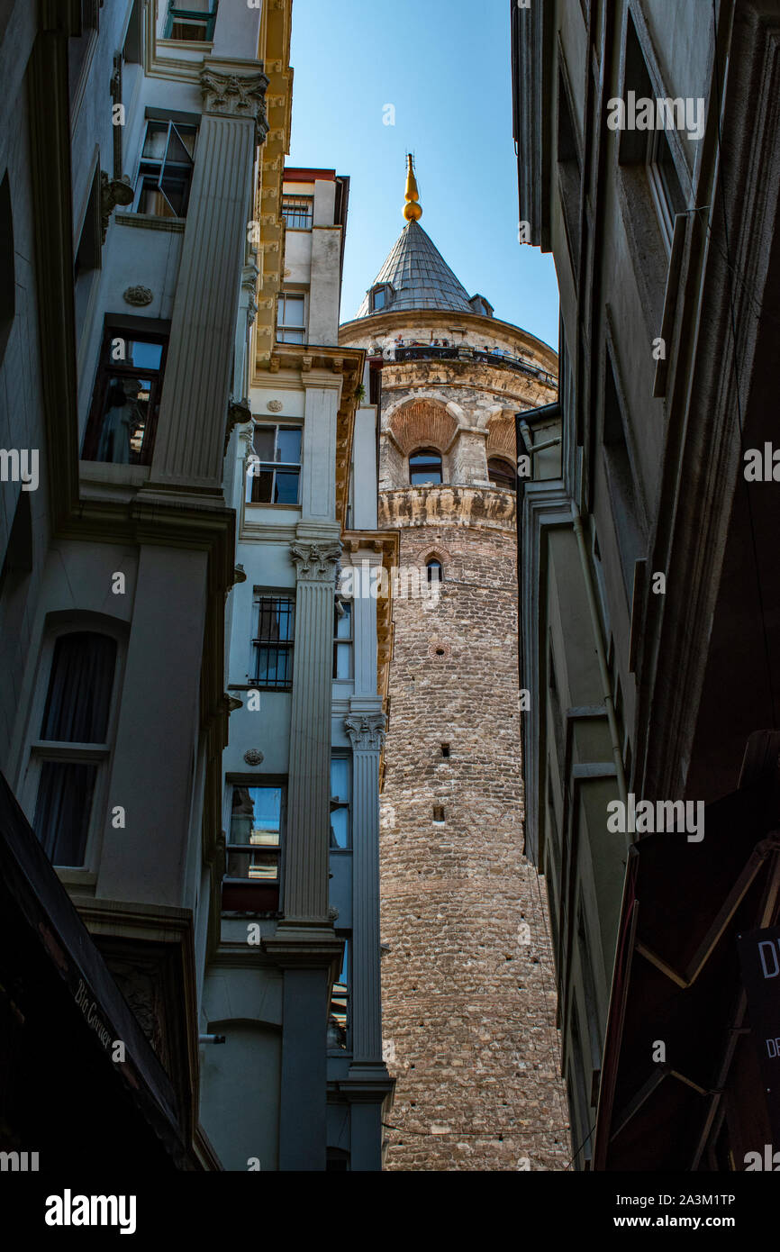 Istanbul, Turkey: the Galata Tower (Galata Kulesi or Christea Turris), the famous medieval stone tower built by Genoese in 1348 in the Karakoy quarter Stock Photo