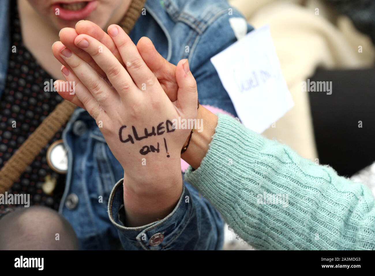 Hands glued together hires stock photography and images Alamy
