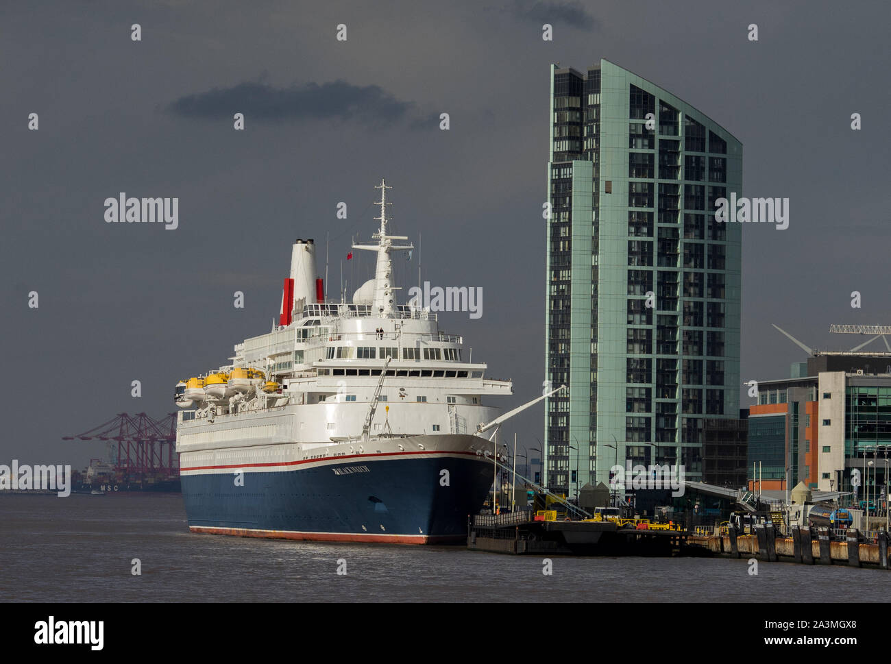 Fred Olsen Black Watch High Resolution Stock Photography And Images Alamy