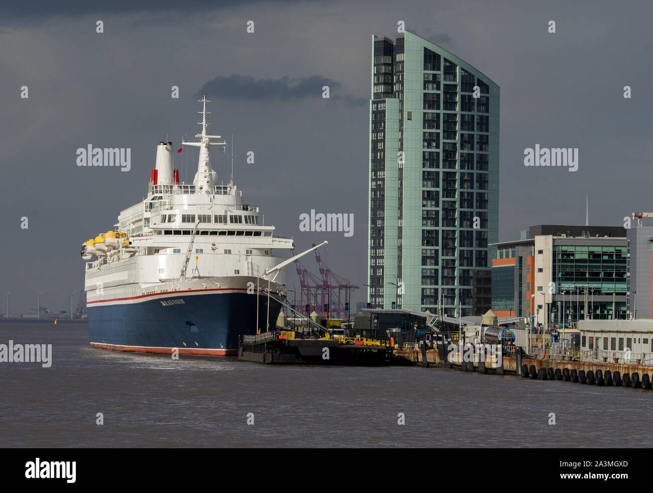 Fred Olsen Black Watch High Resolution Stock Photography And Images Alamy