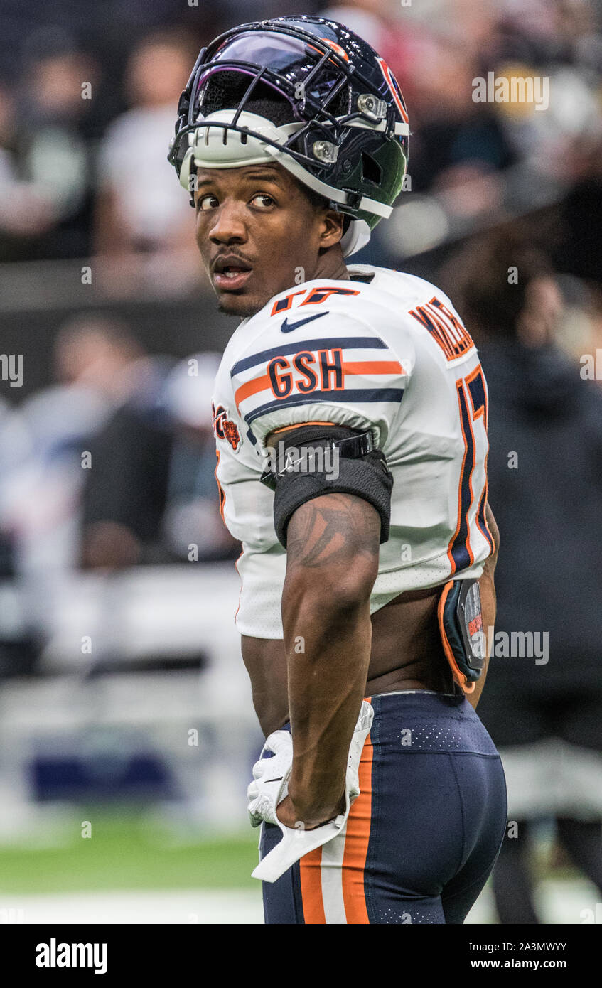 Chicago bears helmet hires stock photography and images Alamy