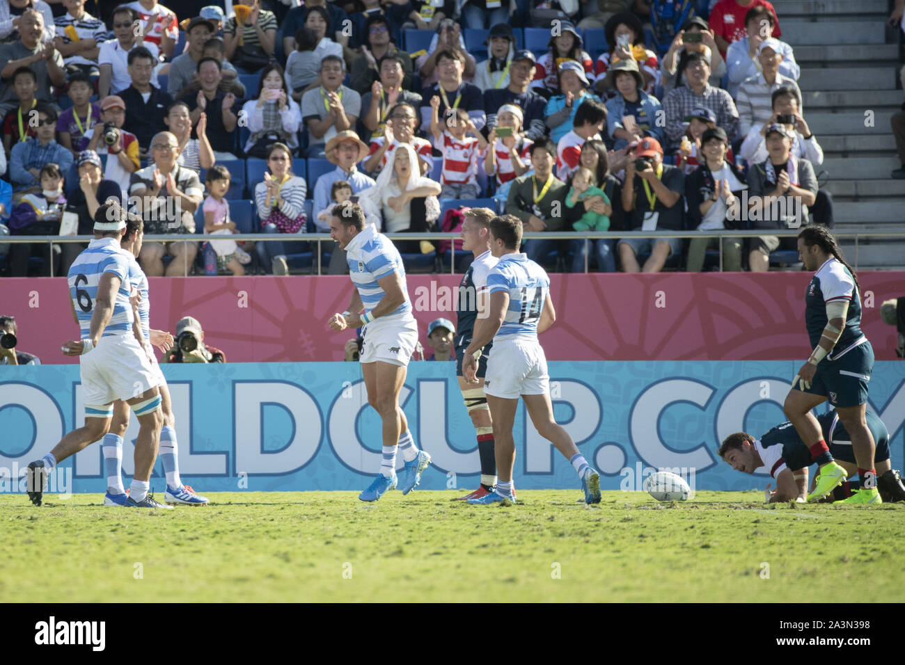 Saitama, Japan. 9th Oct, 2019. Argentina's Joaquin Tuculet scores a try during the Rugby World Cup 2019 Pool C match between Argentina and USA at Kumagaya Rugby Stadium, near to Tokyo. Argentina defeats USA 47-17. Credit: Rodrigo Reyes Marin/ZUMA Wire/Alamy Live News Stock Photo