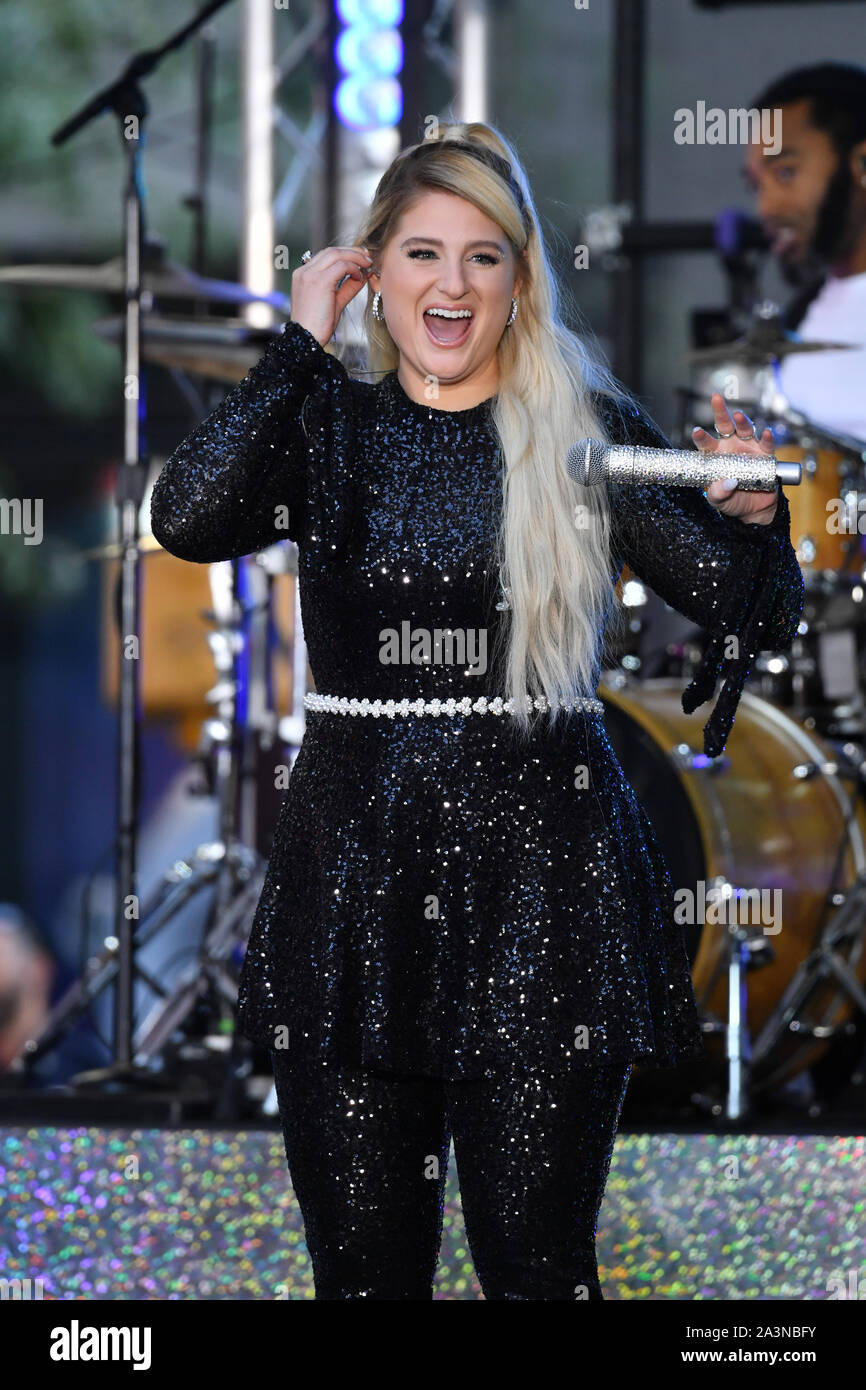 Meghan trainor hi-res stock photography and images - Alamy