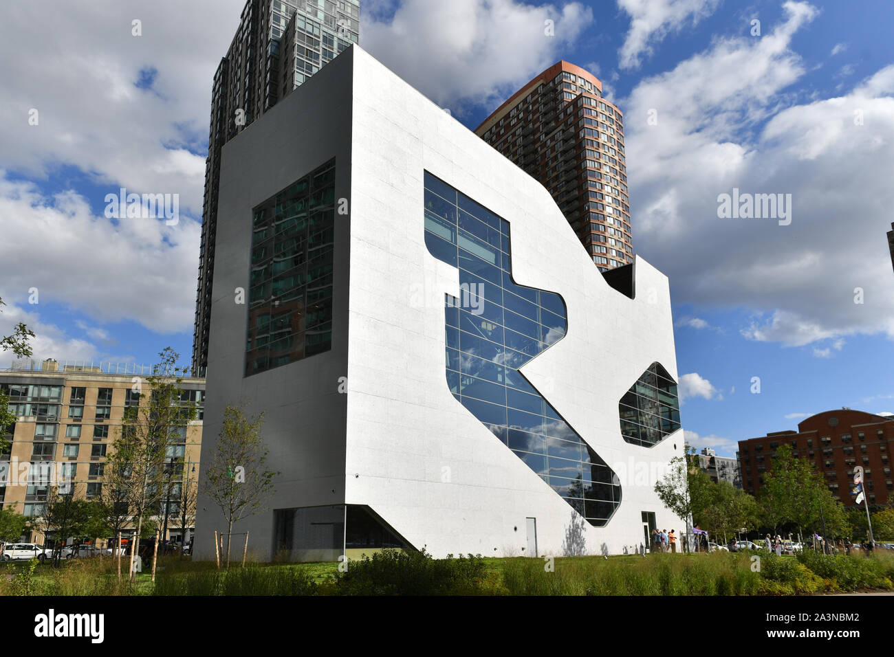 Hunters Point Library Grand Opening, New York, USA - 24 Sep 2019 ...