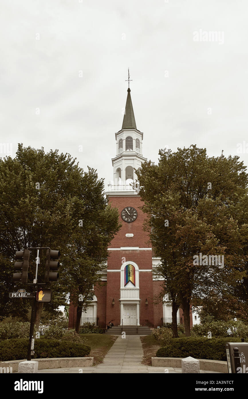 First unitarian church hi-res stock photography and images - Alamy