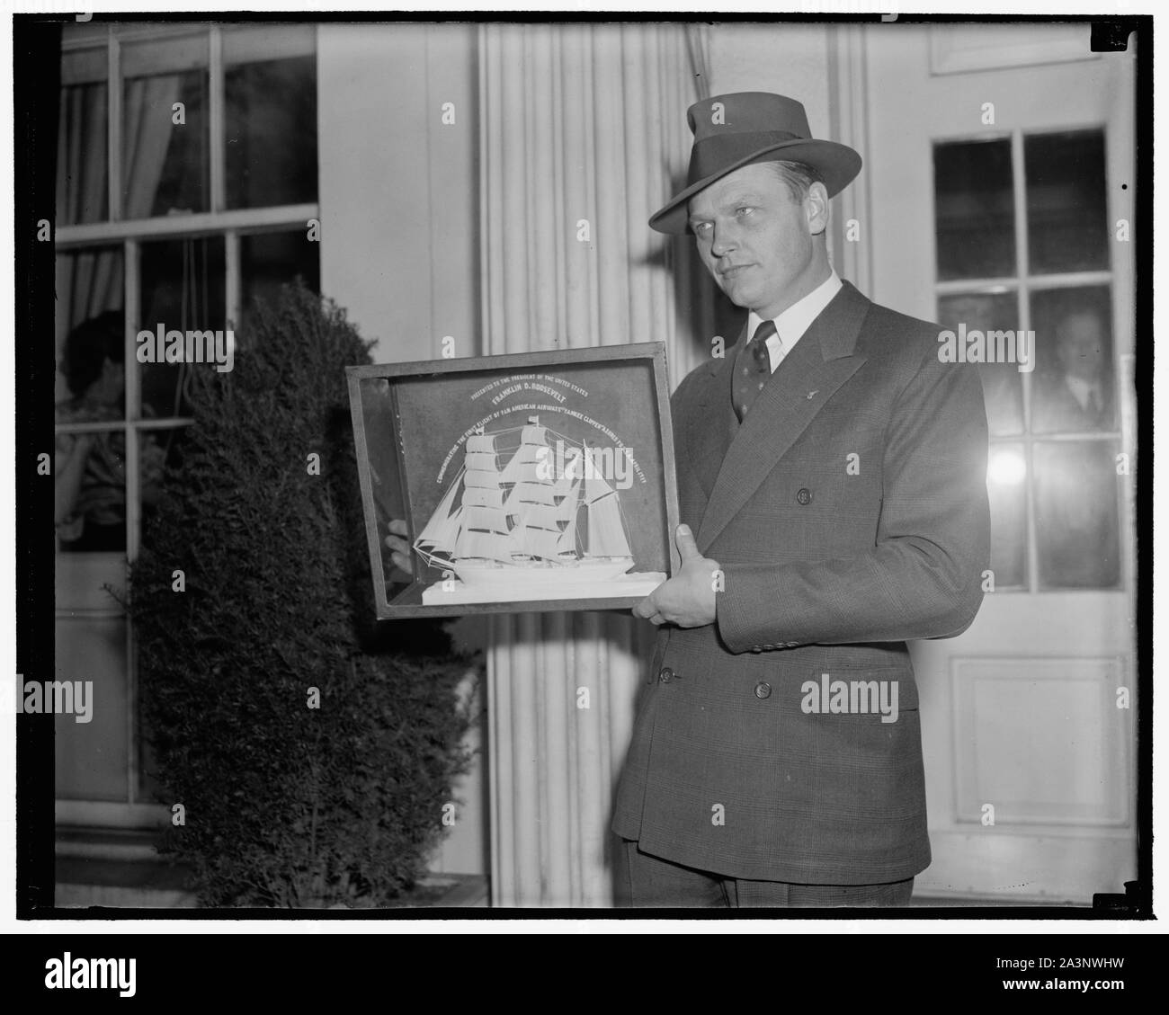 Yankee clipper hires stock photography and images Alamy