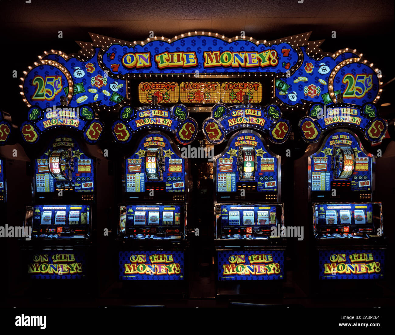 Las vegas arcade hi-res stock photography and images - Alamy