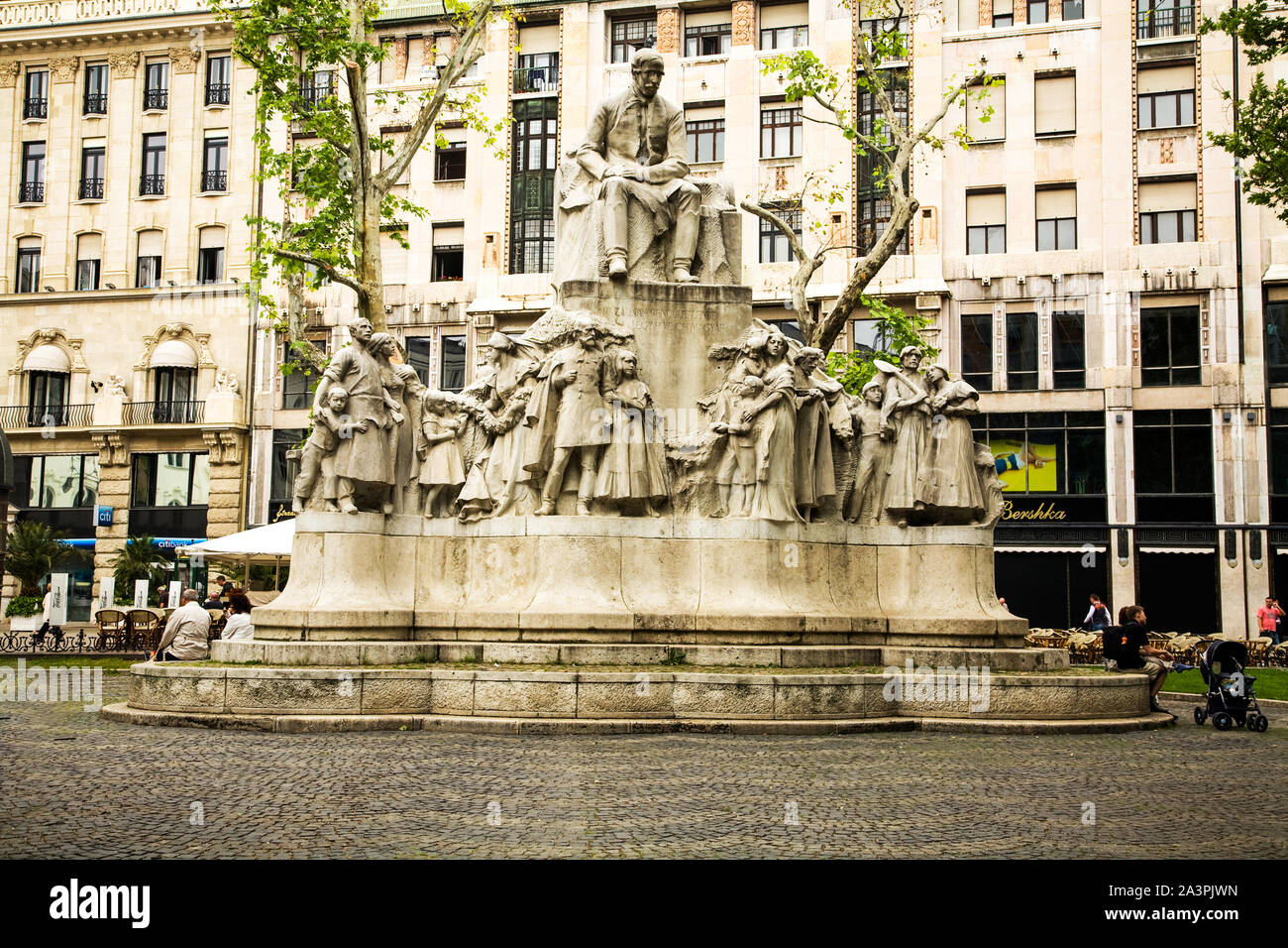 Statue in square in central Pest in Budapest Stock Photo