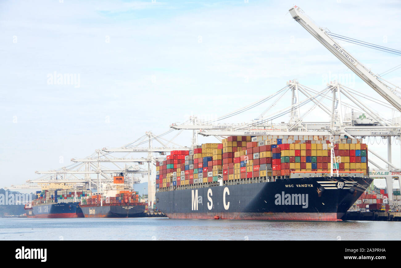 Oakland, CA - January 28, 2019: Cargo Ships loading at the Port of ...