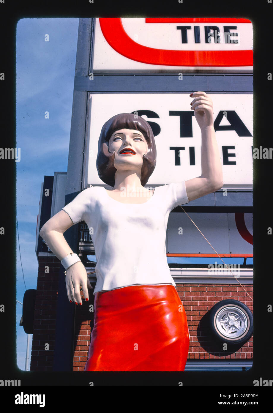 Stan the Tire Man statue, Broadway, Mount Vernon, Illinois Stock Photo