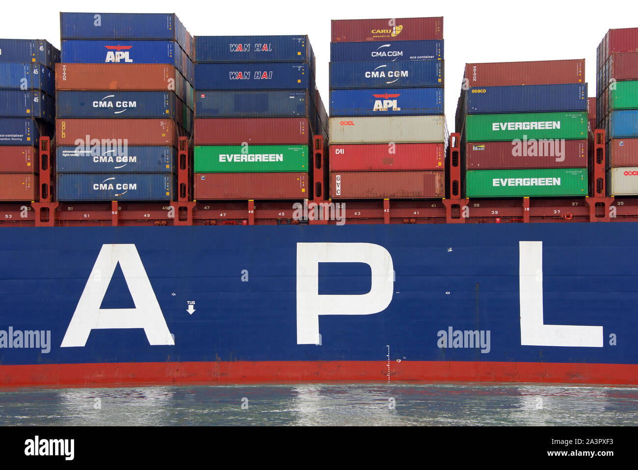 Oakland, CA - July 01, 2019: Cargo ship APL YANGSHAN maneuver out of the Port of Oakland. American President Lines (APL) is the worlds 7th largest con Stock Photo