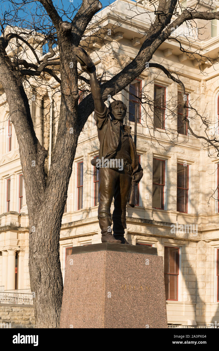 Statue of Ben Milam at the Milam County, Texas, courthouse in Cameron