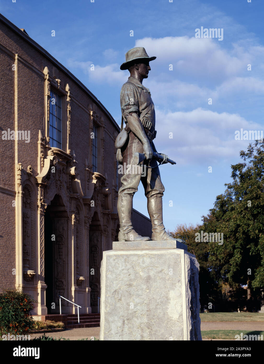 Statue to Spanish-American War veterans outside Municipal Auditorium Wichita Falls, Texas Stock Photo