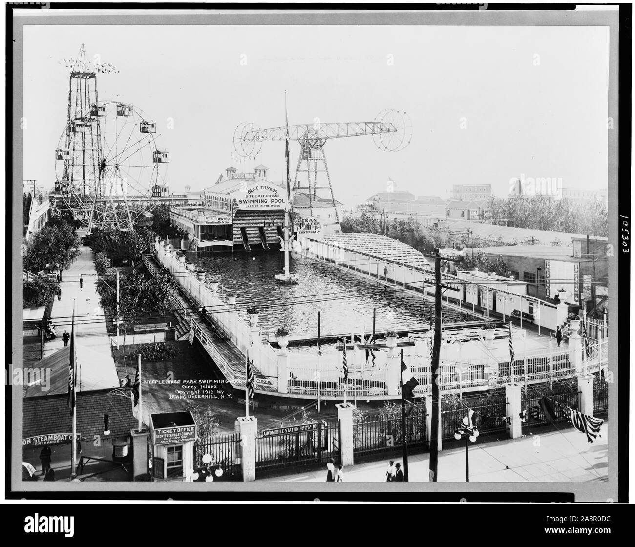 Steeplechase Park swimming pool, Coney Island Stock Photo Alamy