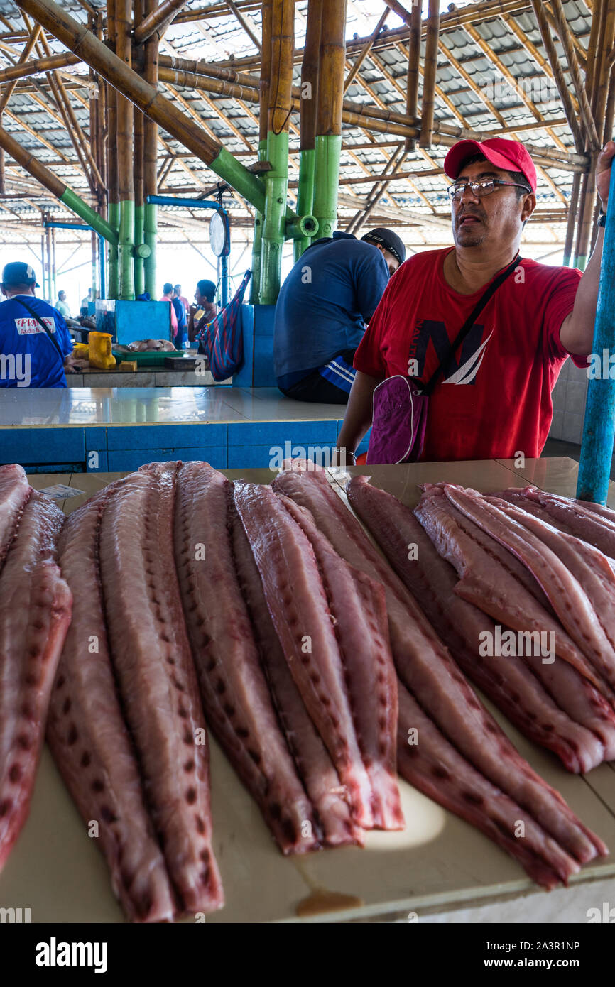 fresh seafood straight from the ocean Stock Photo - Alamy