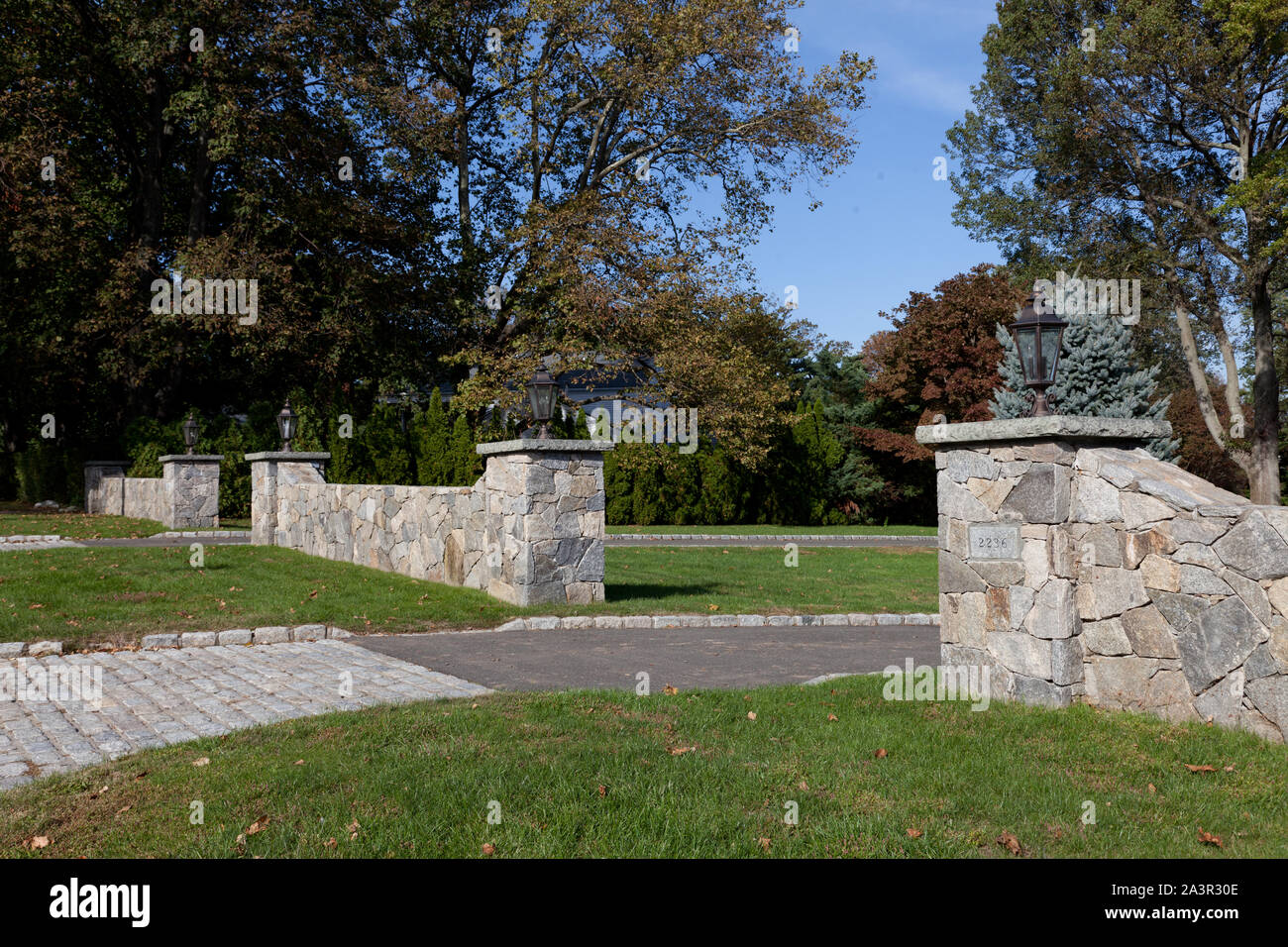 Stone fences at Shippan Point, Stamford, Connecticut Stock Photo Alamy