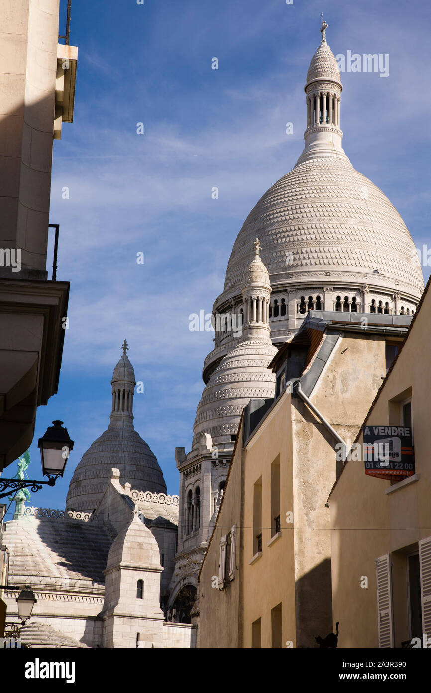 Basilique (Basilica) du Sacré Coeur, Montmartre, Paris, France Stock Photo