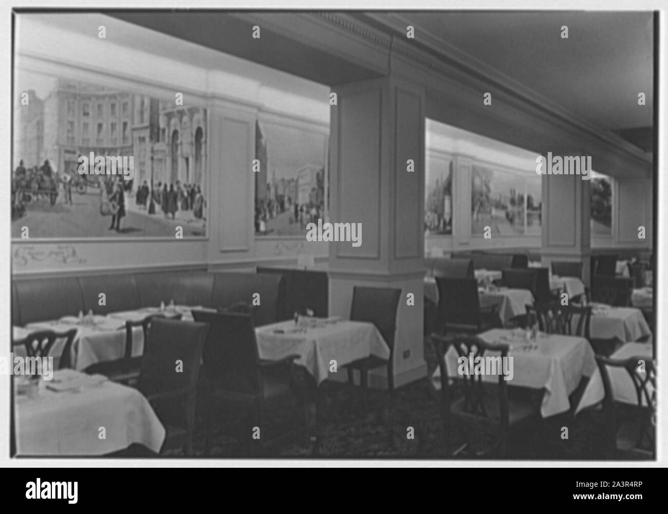 Stouffer's restaurant, E. 42nd St., New York City Stock Photo - Alamy