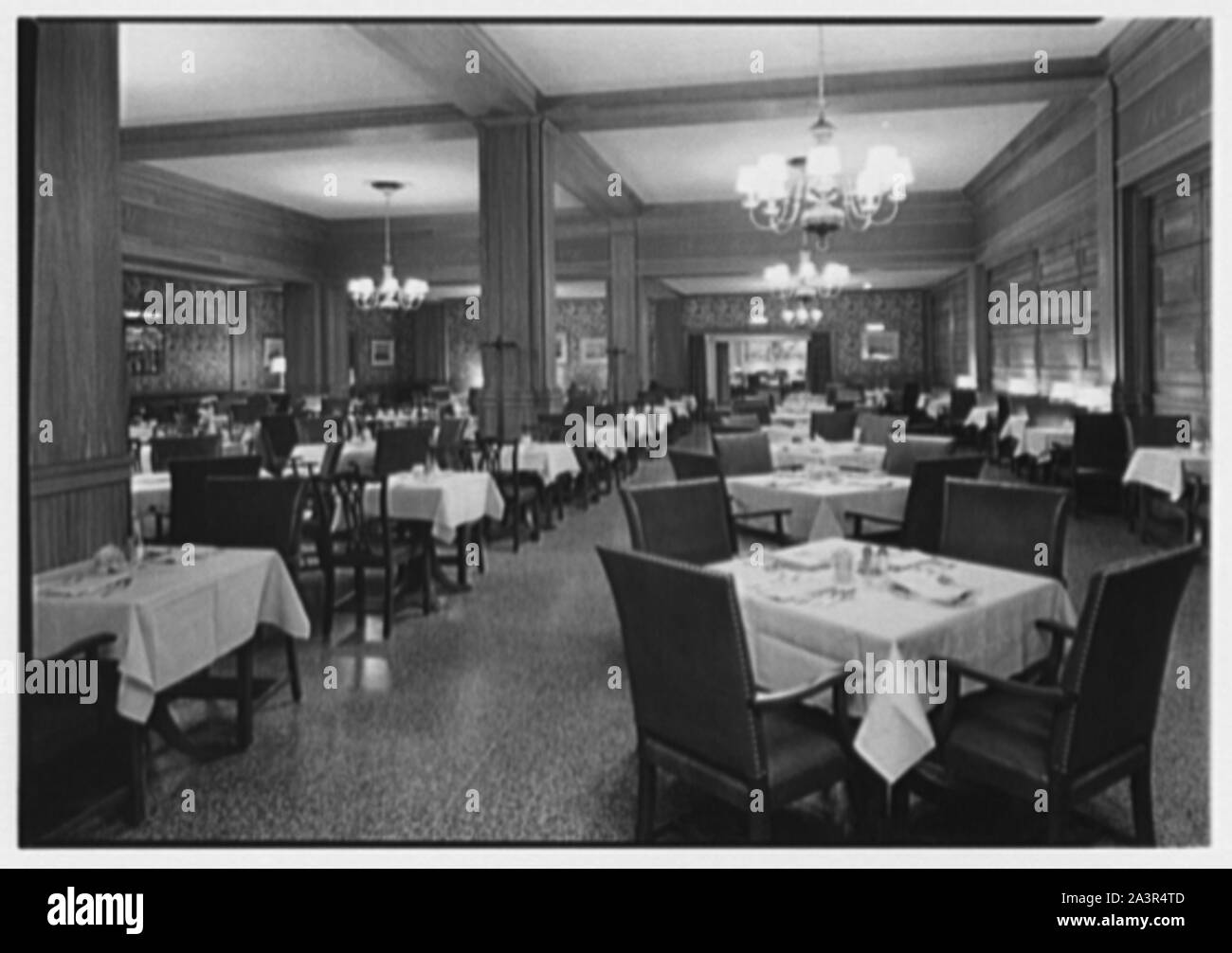Stouffer's restaurant, E. 42nd St., New York City Stock Photo Alamy