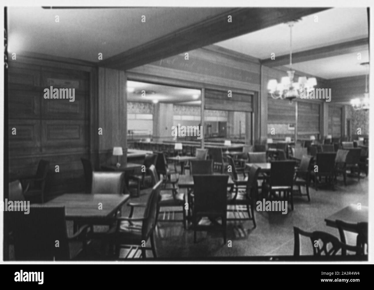 Stouffer's restaurant, E. 42nd St., New York City Stock Photo - Alamy