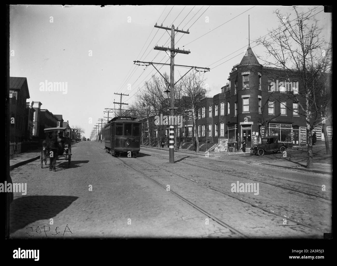 Vintage washington street scene hi-res stock photography and images - Alamy
