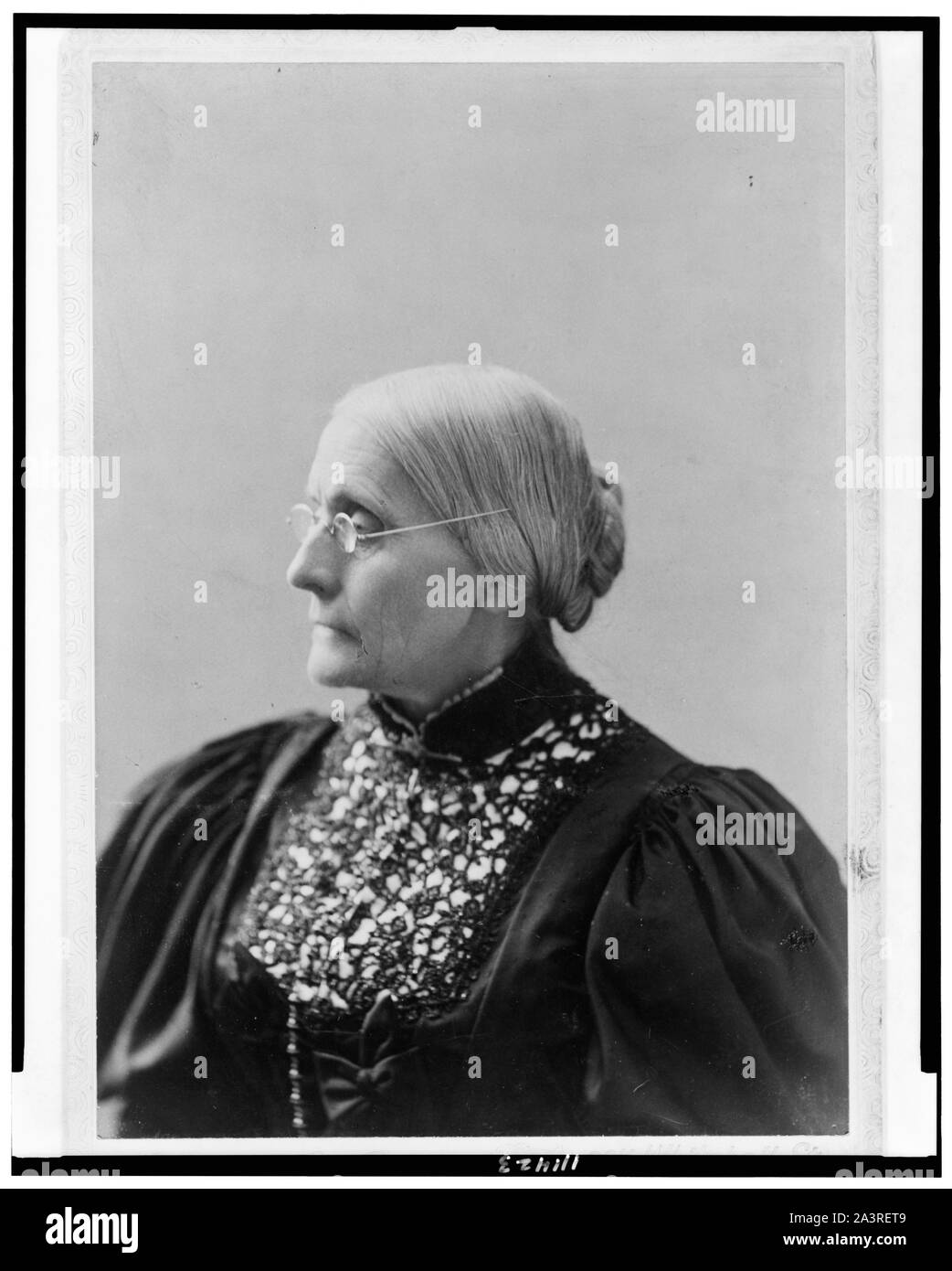 Susan B. Anthony, head-and-shoulders portrait, facing left] / Mrs. L. Condon, Atlanta, Ga Stock Photo
