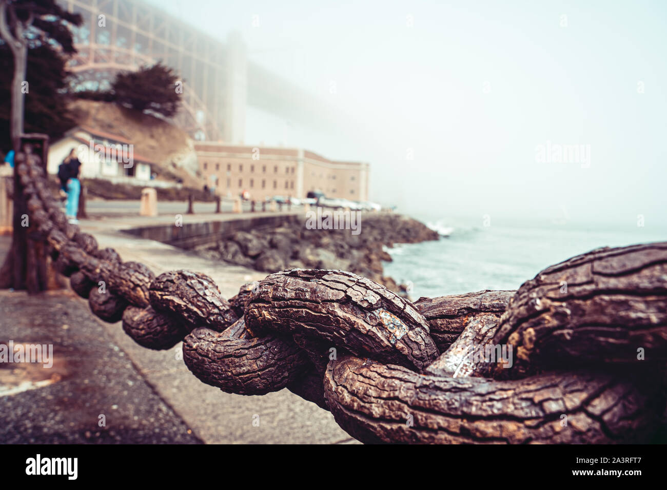 Chain railing hi-res stock photography and images - Alamy