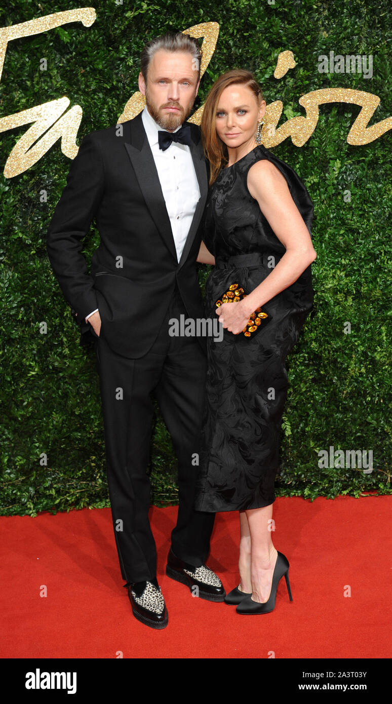 Stella mccartney and husband alasdhair willis hi-res stock photography and  images - Alamy