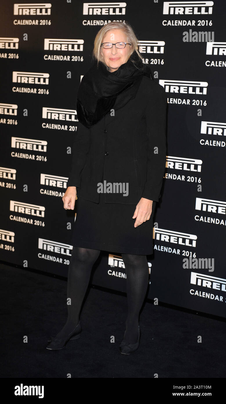 Photo Must Be Credited ©Kate Green/Alpha Press 079965 30/11/2015 Annie Leibovitz at The Pirelli Calendar 2016 Gala The Roundhouse London Stock Photo