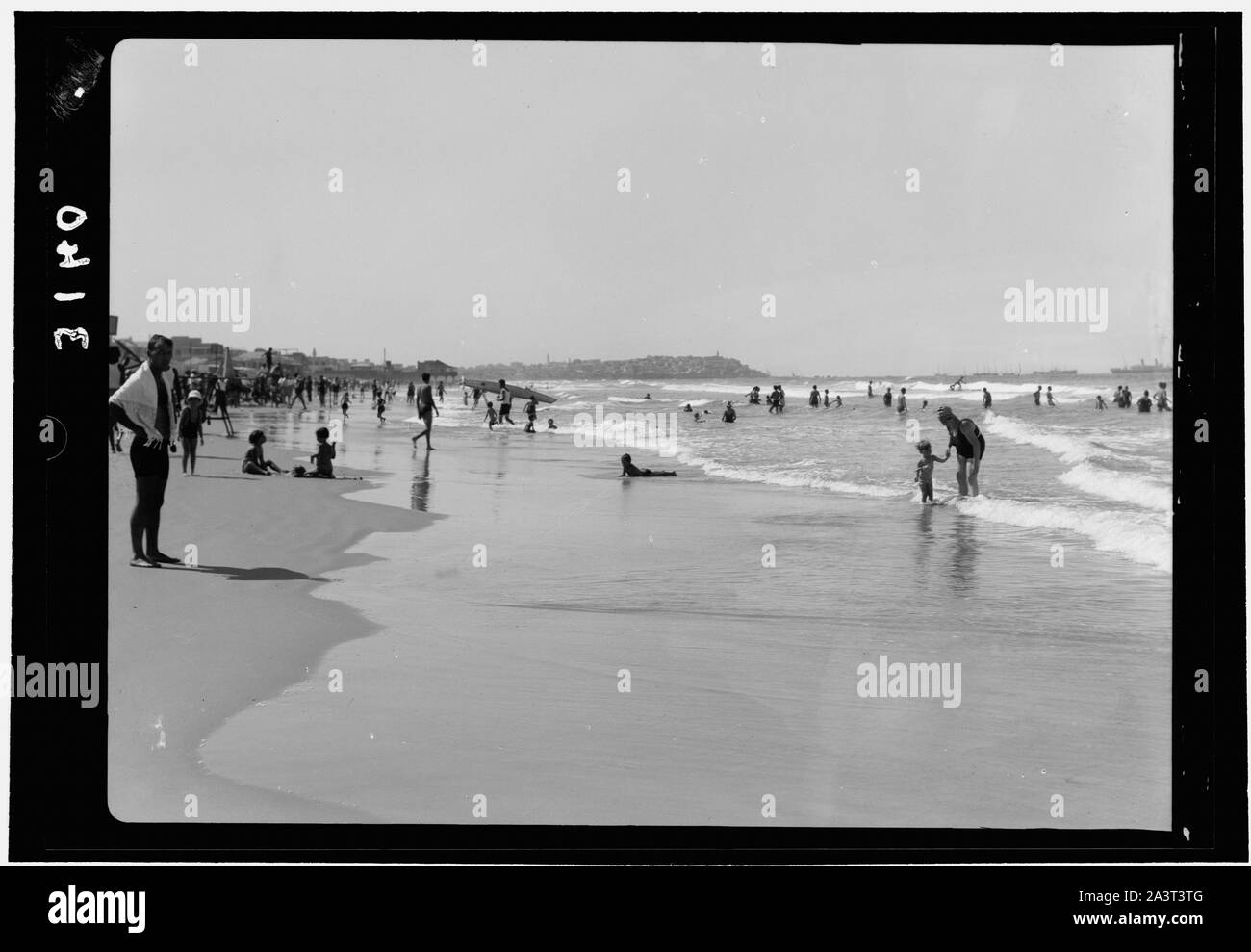 Tel aviv skyline waterfront Black and White Stock Photos & Images - Alamy