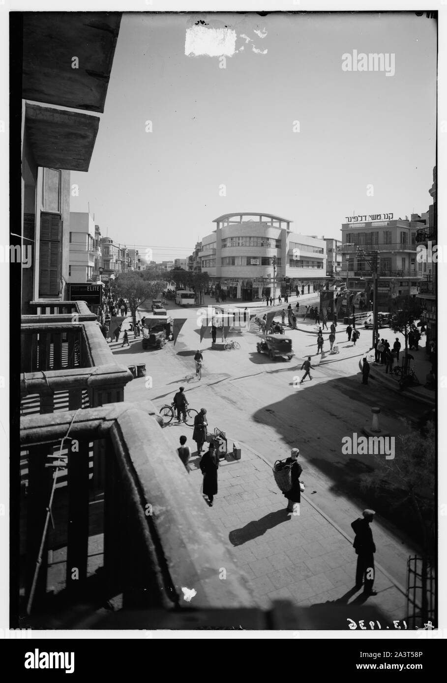 The beaches of tel aviv Black and White Stock Photos & Images - Alamy