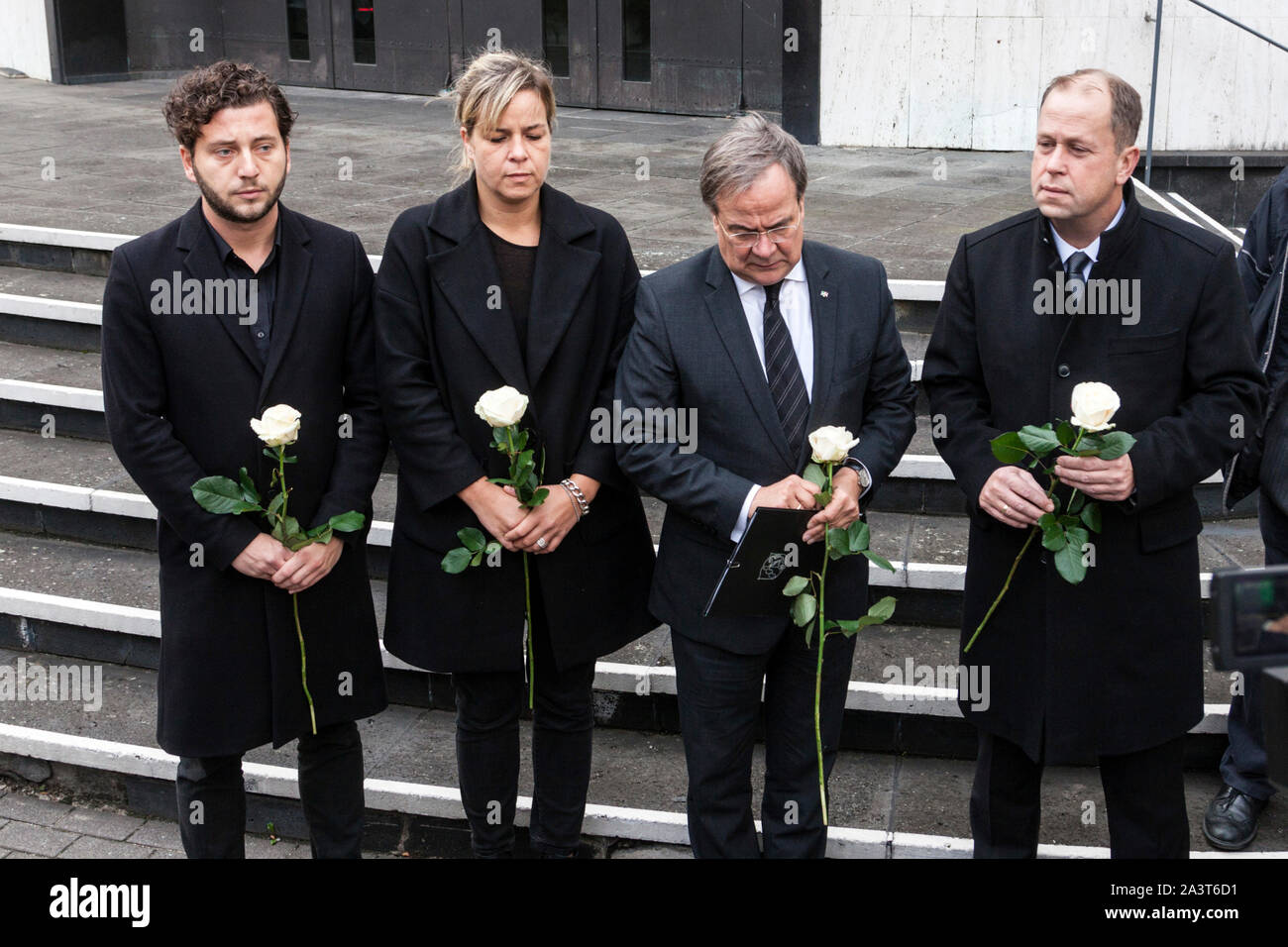 Minutes silence, NRW top politicians in front of the New Synagogue Stock Photo