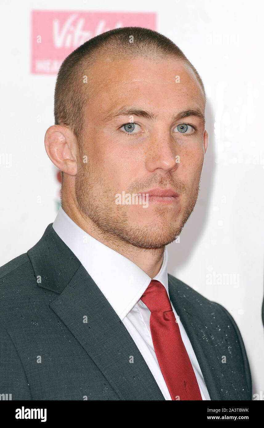 Photo Must Be Credited ©Jeff Spicer/Alpha Press 079852 05/08/2015 Mike Brown at the Carry Them Home Rugby Dinner held at Grosvenor House London Stock Photo