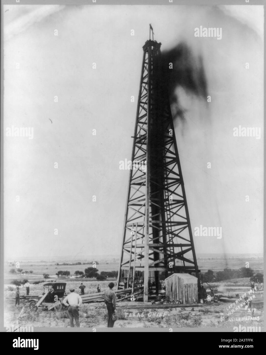 Texas oil wells Texas Chief gusher Stock Photo Alamy