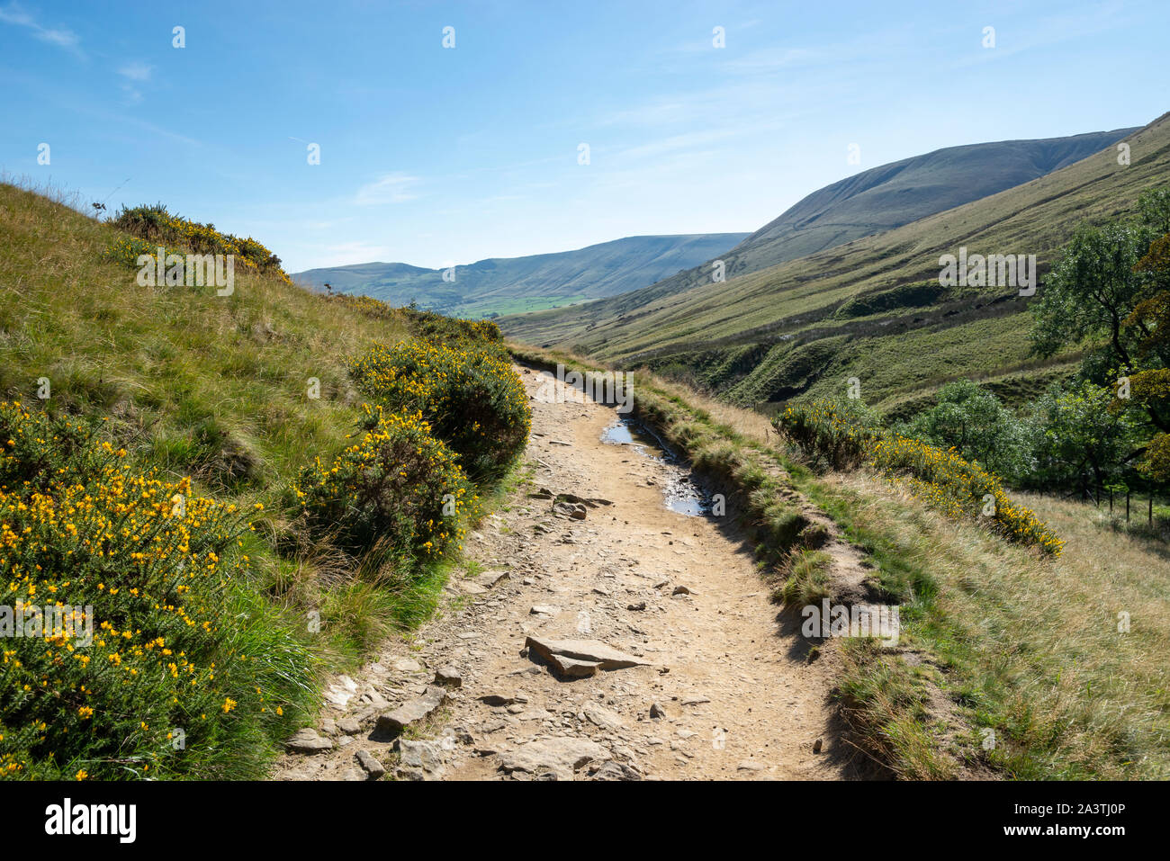 The Pennine Way near Upper Booth in the Edale Valley, Peak District, Derbyshire, England. Stock Photo