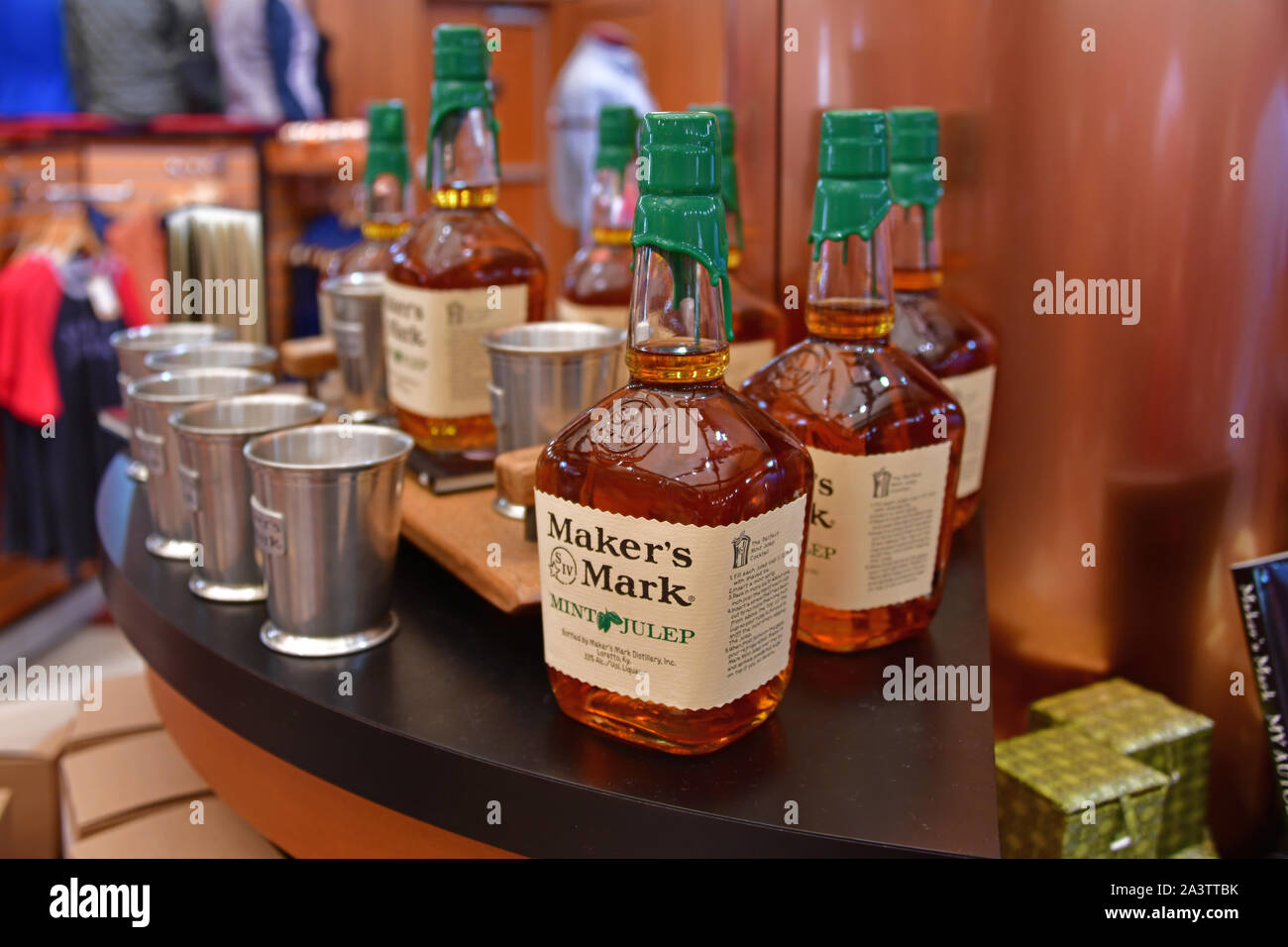 Loretto, KY, USA - September 28, 2019: At the end of the tour a small shop shows several bottles of Whiskey Maker's Mark Mint Julep for sale Stock Photo