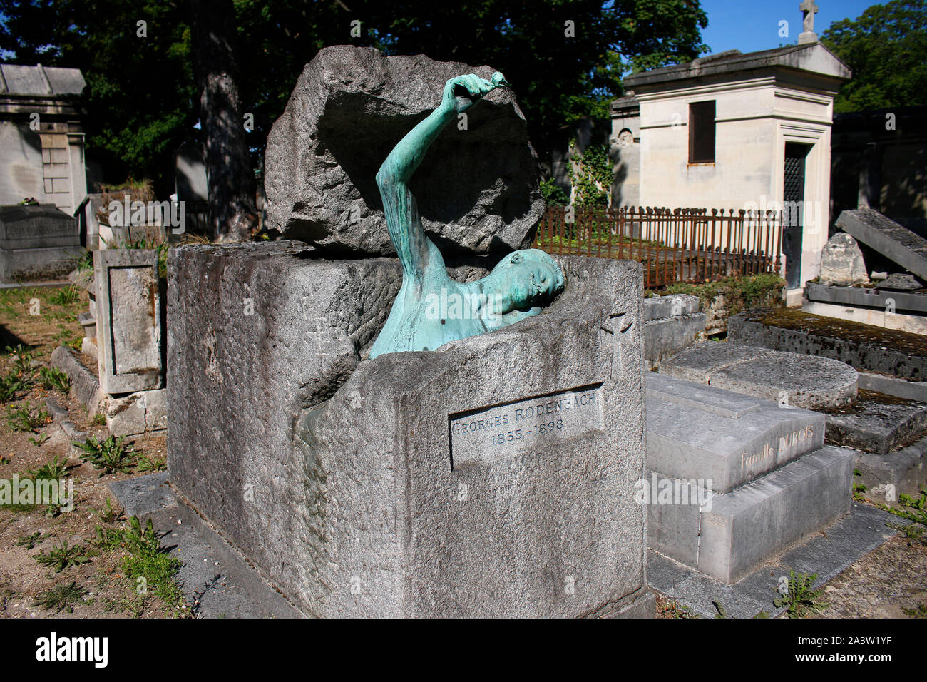 Grab von Georges Rodenbach/ grave of Georges Rodenbach, Cimetière du Père-Lachaise, Paris, Frankreich/ France (nur fuer redaktionelle Verwendung. Kein Stock Photo