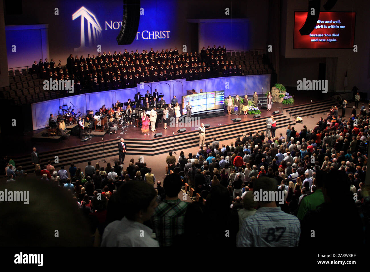 Baptist church sunday service hires stock photography and images Alamy