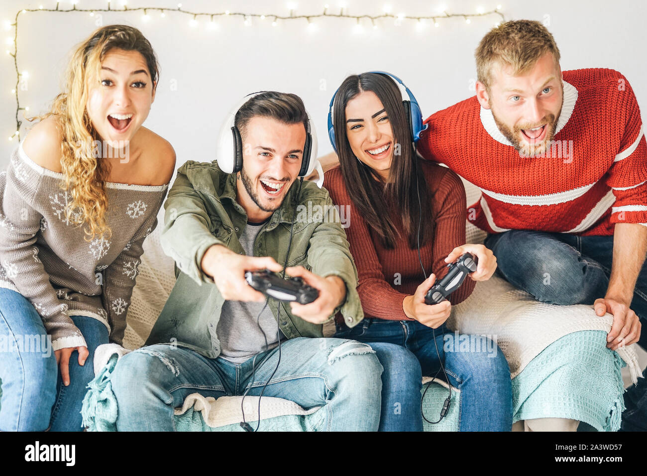 fun video games to play with friends
