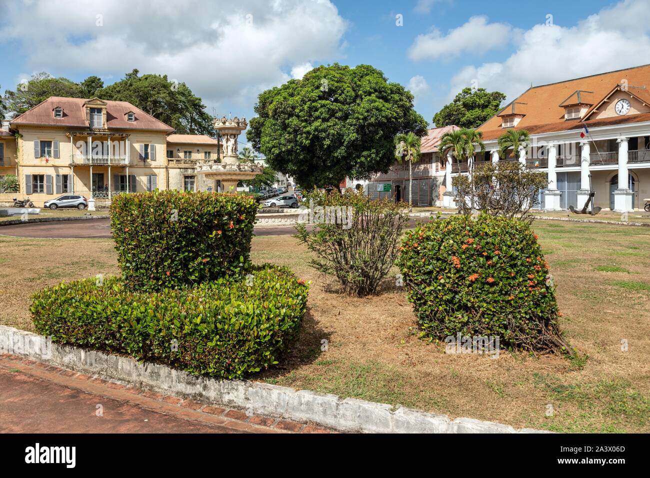 ACADEMY RECTORATE AND PREFECTURE OF CAYENNE, PLACE LEOPOLD HEDER, FRENCH GUIANA, OVERSEAS DEPARTMENT, SOUTH AMERICA, FRANCE Stock Photo