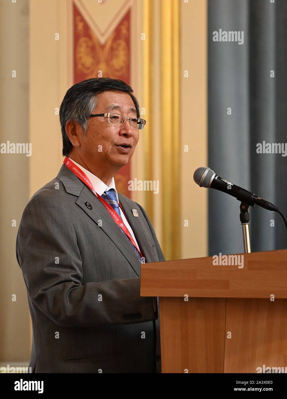 Westminster. United Kingdom. 10 October 2019. Koji Tsuruoka (Japanese ambassador to the United Kingdom) addresses the athgletes from the 1964 Tokyo games. TeamGB announce the Canoe athletes for the Tokyo 2020 Olympics. Foreign and Commonwealth Office. Westminster. London. United Kingdom. Credit Garry Bowden/Sport in Pictures/Alamy Live News. Stock Photo