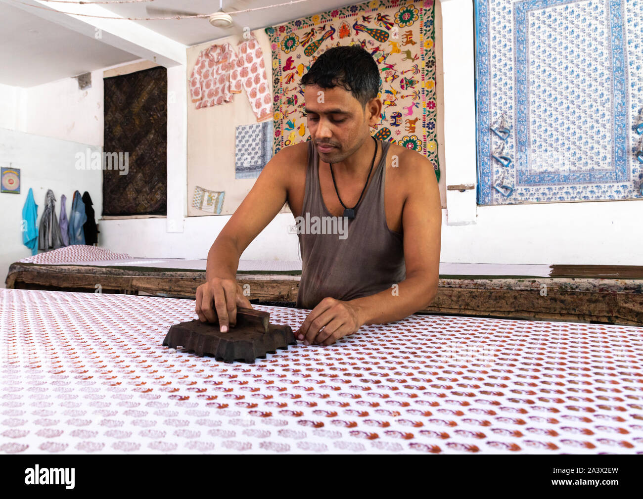 Indian worker with block printing traditional process, Rajasthan ...