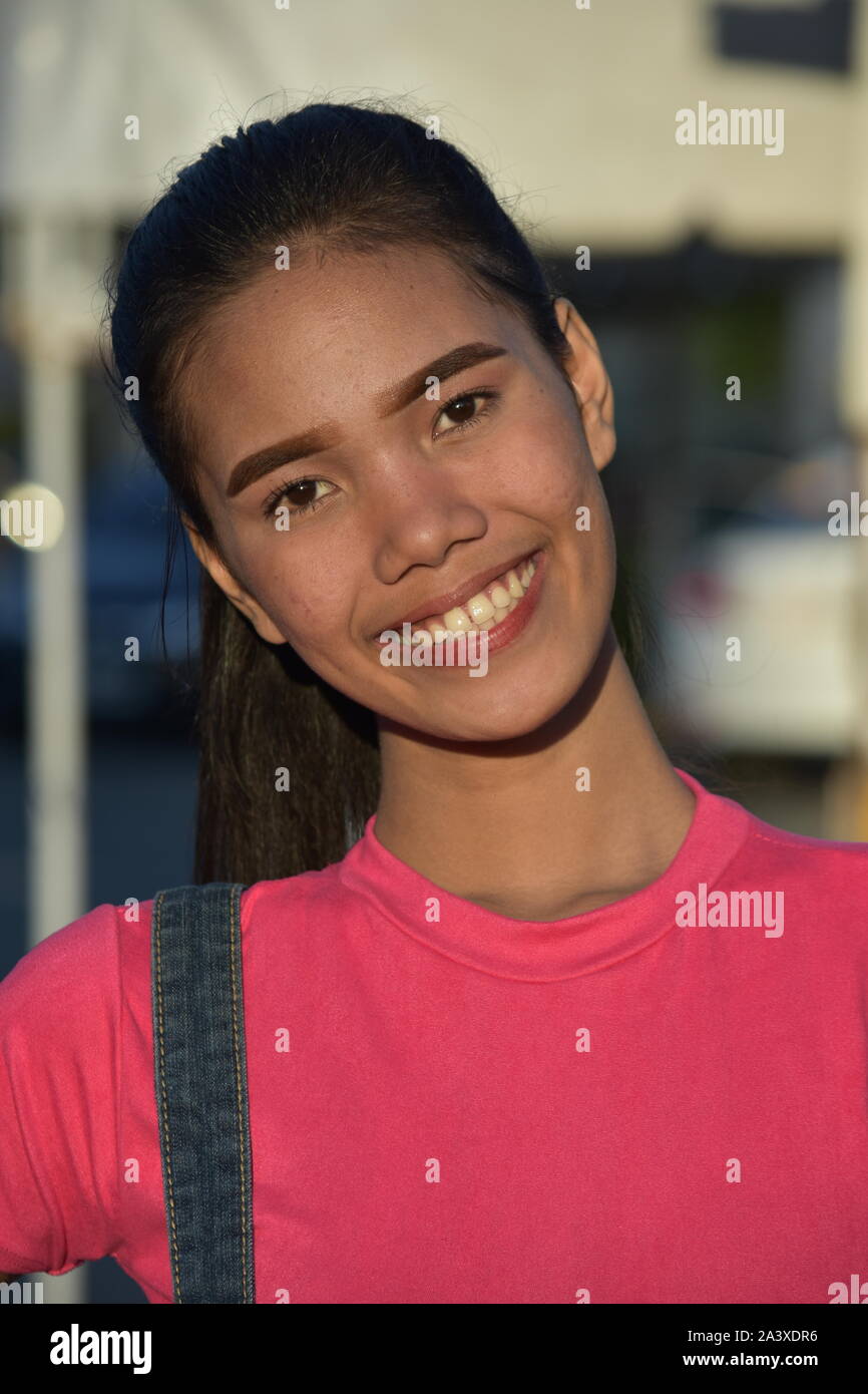 Asian female smiling hi-res stock photography and images - Alamy