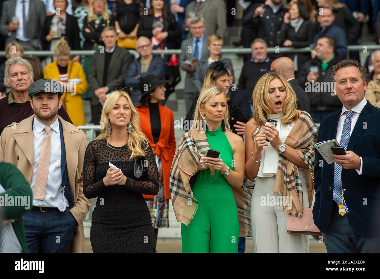 Autumn Racing Weekend & Ascot Beer Festival, Ascot Racecourse, Ascot, Berkshire, UK. 5th October, 2019. Racegoers enjoying the racing. Credit: Maureen McLean/Alamy Stock Photo
