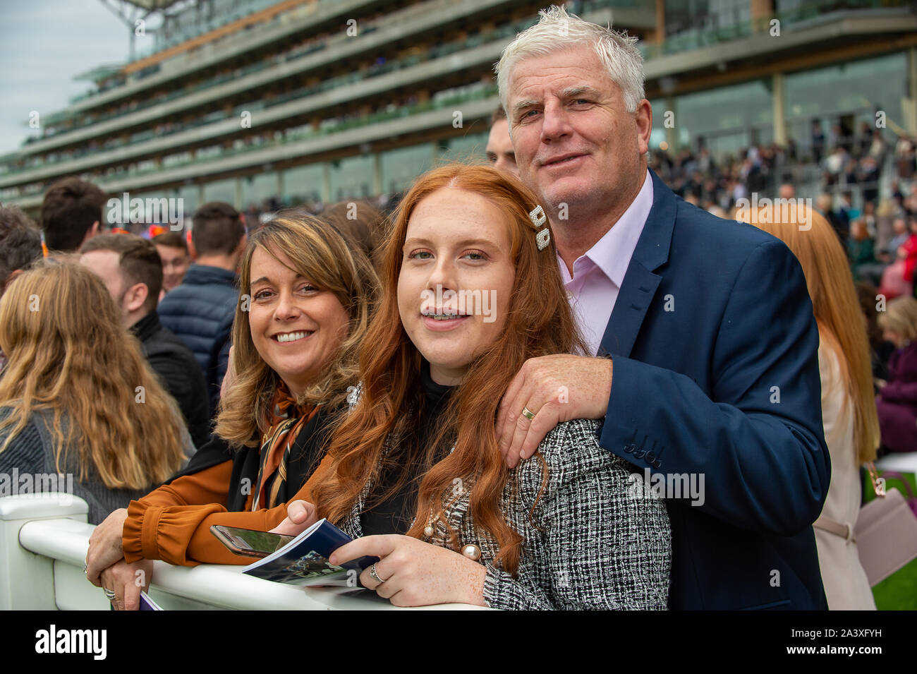 Autumn Racing Weekend & Ascot Beer Festival, Ascot Racecourse, Ascot, Berkshire, UK. 5th October, 2019. A family day out at Ascot. Credit: Maureen McLean/Alamy Stock Photo