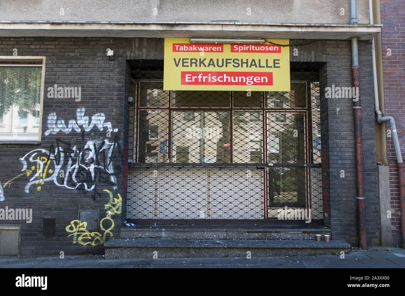 Closed drinking hall in Essen, district Huttrop, neglect, Stock Photo