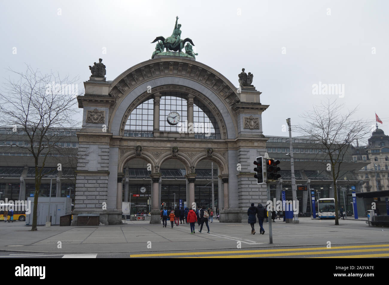 Entrance lucerne railway station hires stock photography and images